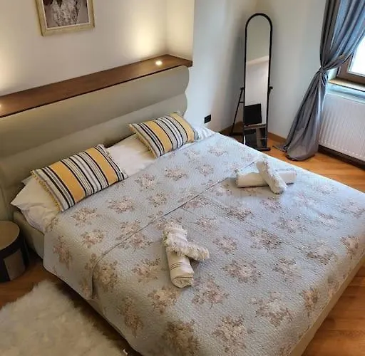 Sophie'S Place